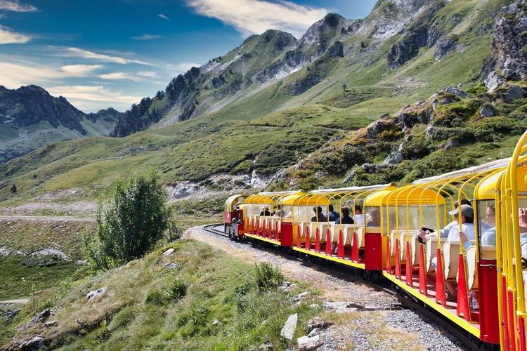 Le train d'Artouste, chemin de fer étroit dans les Pyrénées