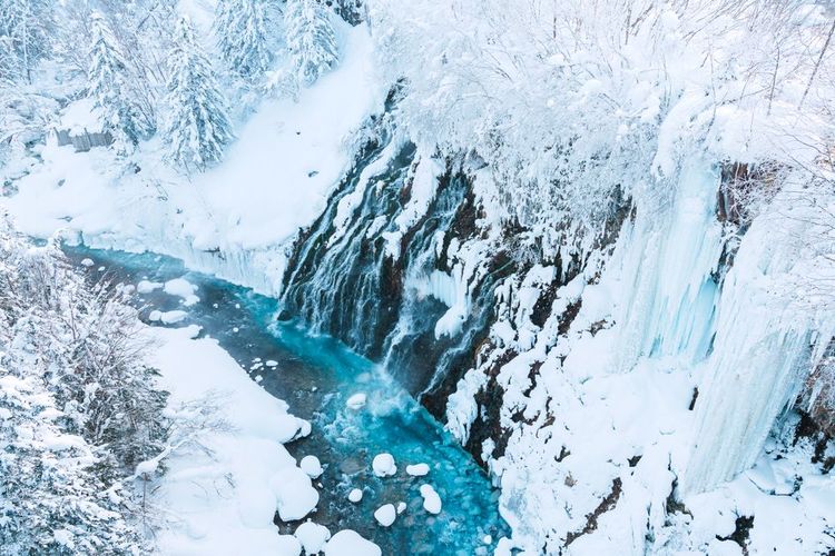 L'hiver sublime le lac à sa façon