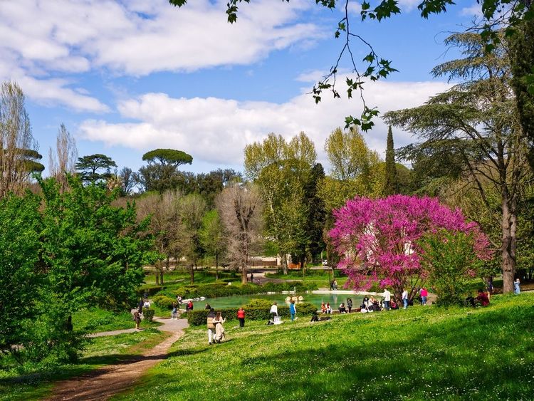 Les jardins de la Villa Borghese et leur lac