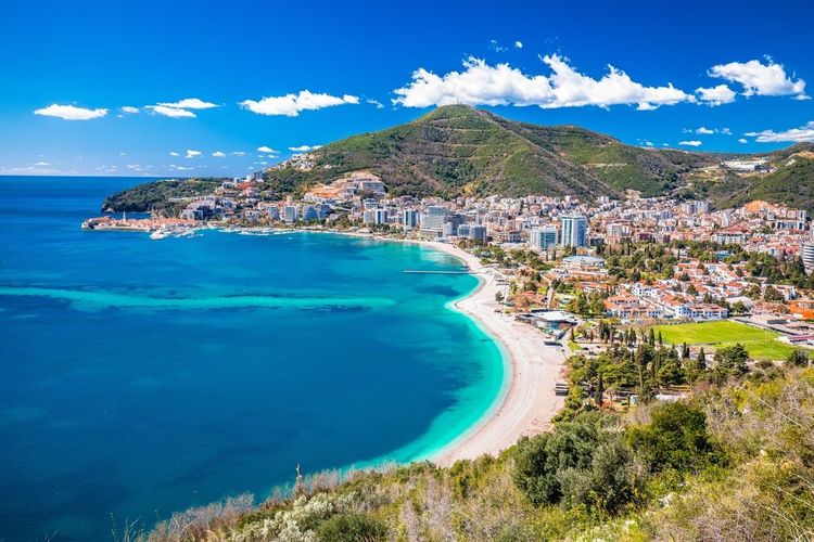 La belle plage de Budva
