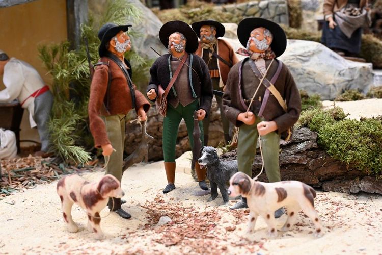 Santons chasseurs avec leurs chiens