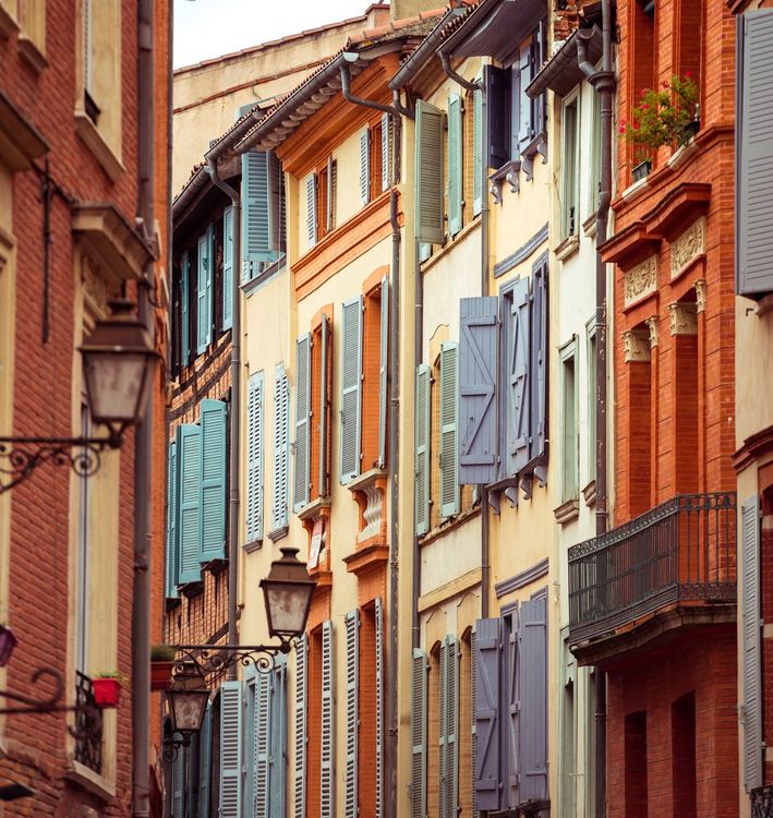 Una callejuela del centro histórico de Toulouse