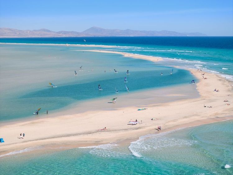Plage de Sotavento, la plus longue plage des Canaries.