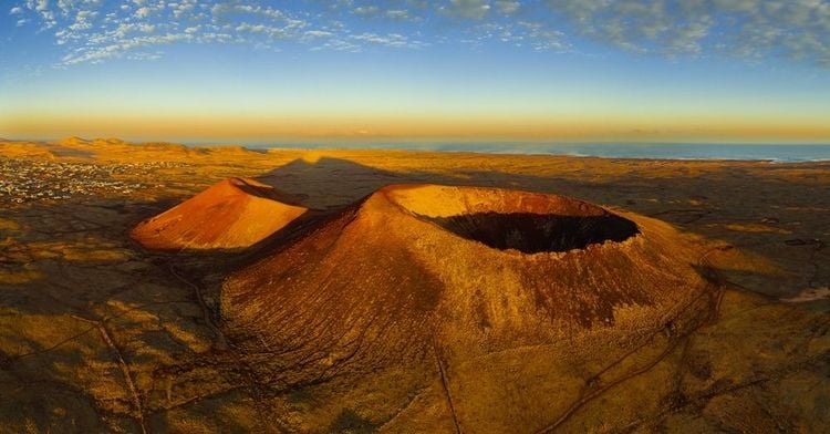 Le volcan Calderon Hondo au lever du soleil, Fuerteventura, Iles Canaries