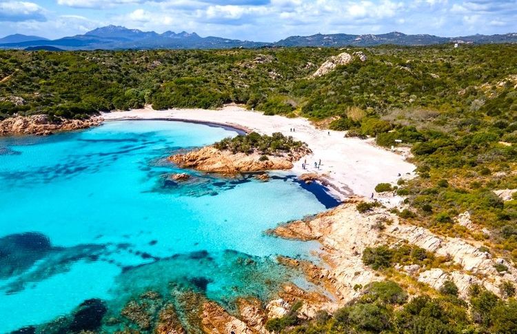 Plage de Poltu Di Li Cogghj ou plage de Del principe, île de Sardaigne,