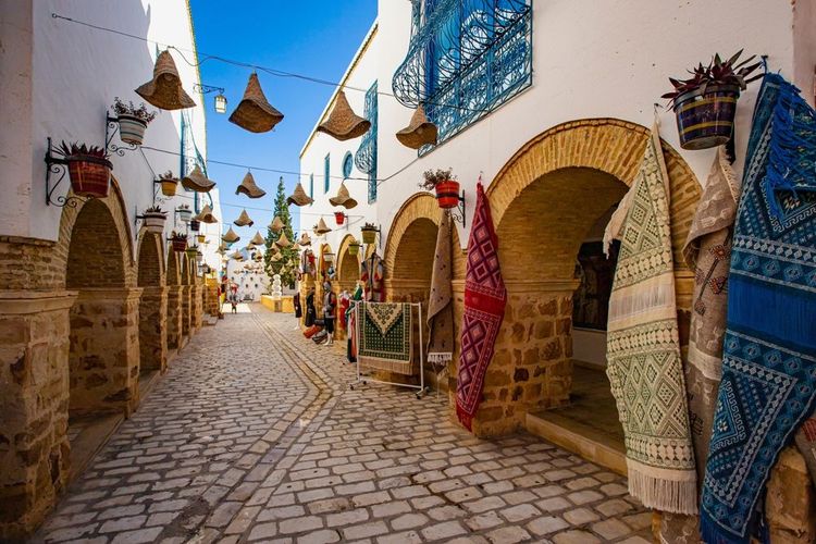 Réplique moderne de l'ancienne médina à Yasmine Hammamet, Tunisie
