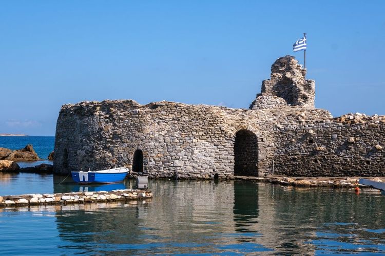 Le fort vénitien, un témoin du passé qui veille toujours sur la ville