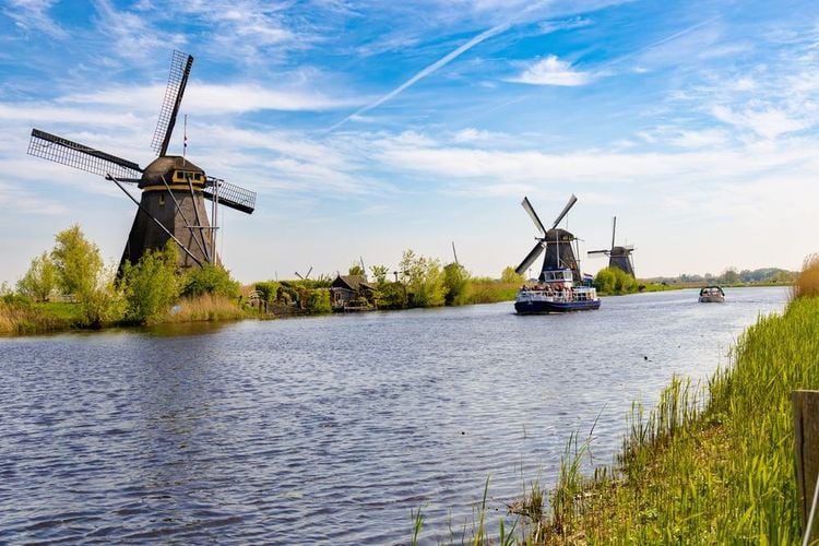 Multiples moulins à vent historiques, Kinderdijk, Pays-Bas