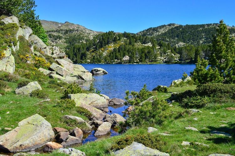 Le lac des Bouillouses, un jour de grand beau temps