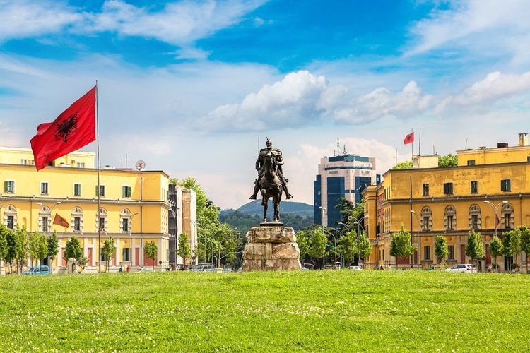 La statue de Skanderbeg