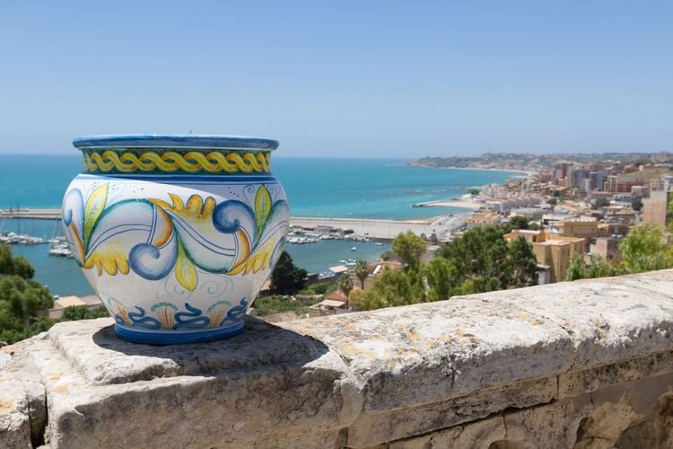 Vue sur le littoral sicilien depuis Sciacca.
