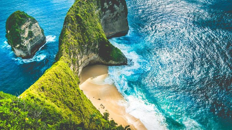 Vista aerea dell'isola di Nusa Penida a Bali