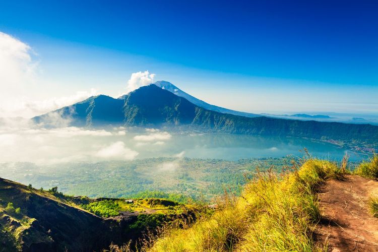 Alba sul monte Batur