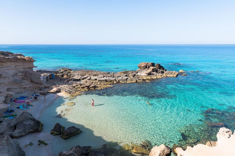La petite plage de Caló des Mort est peu fréquentée