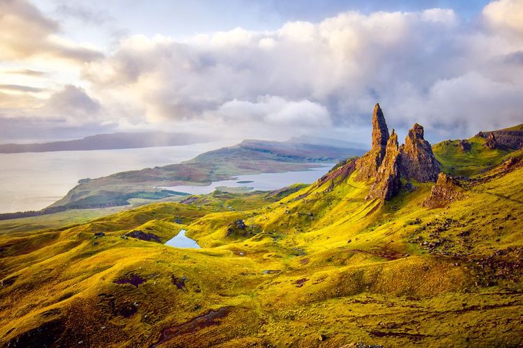 Le piton rocheux nommé Old Man of Storr