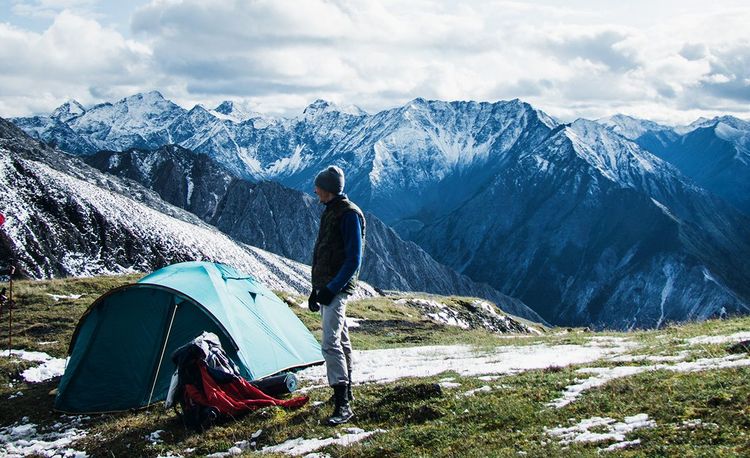 Le bivouac : mieux vaut le faire dans des lieux prévus à cet effet.