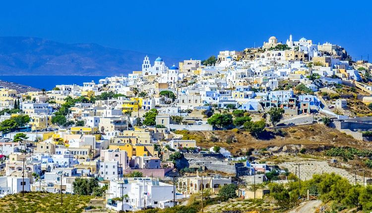 Pyrgos, un auténtico pueblo de Santorini