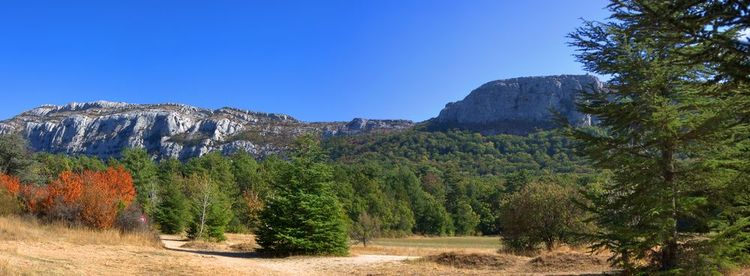 La Sainte-Baume, un massiccio e un parco naturale regionale