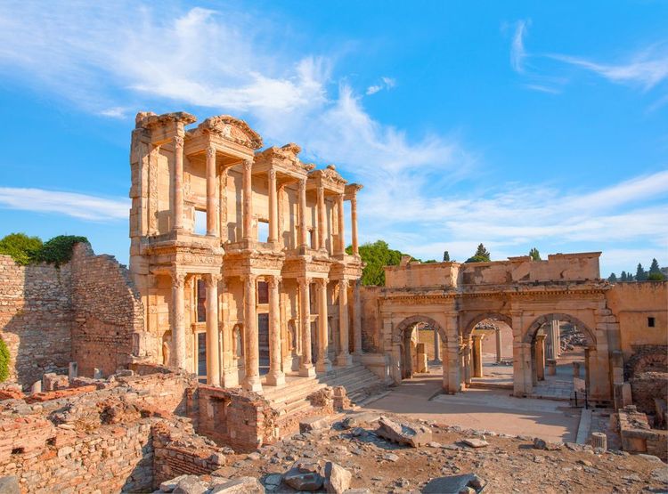 Ruine de la Bibliothèque Celsus.