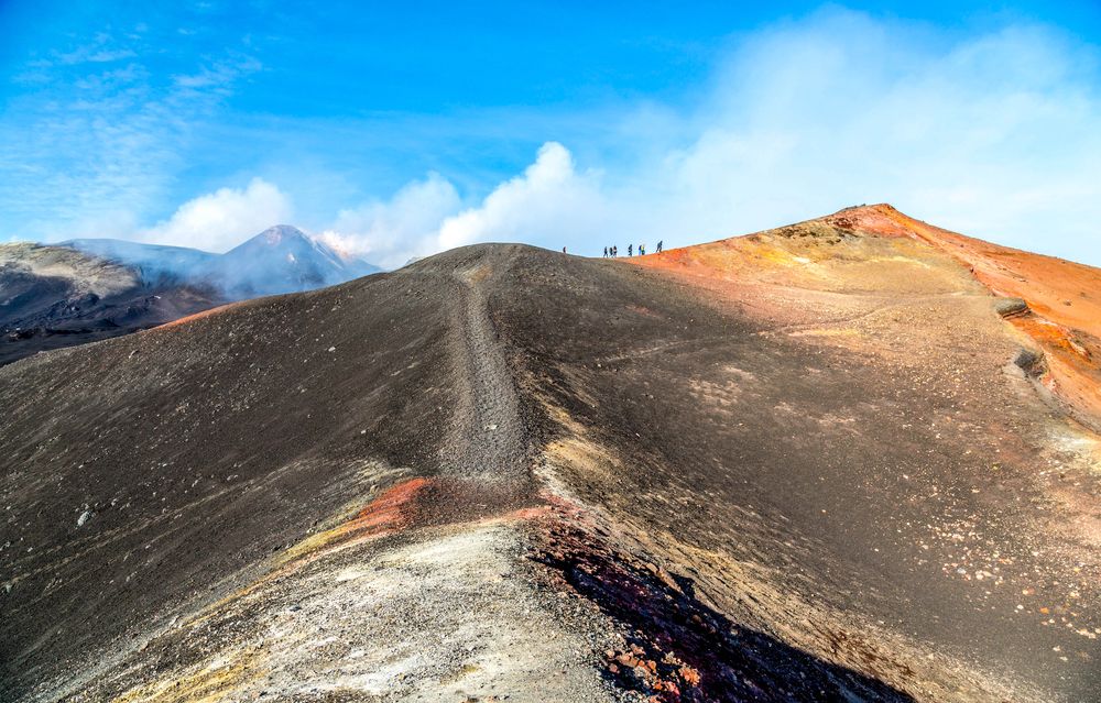 Réservez votre trekking sur l'Etna dans les cratères de l'éruption de 2002 !