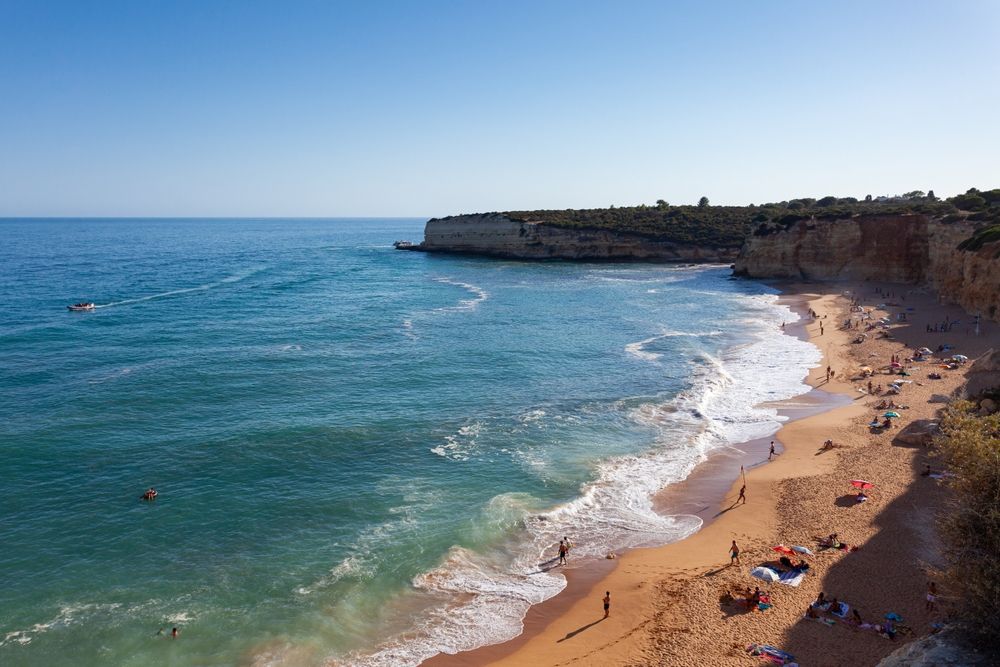 Algarve : 8j/7ndans un hôtel 4* à 300m de la plage 🏖️ (vol inclus)