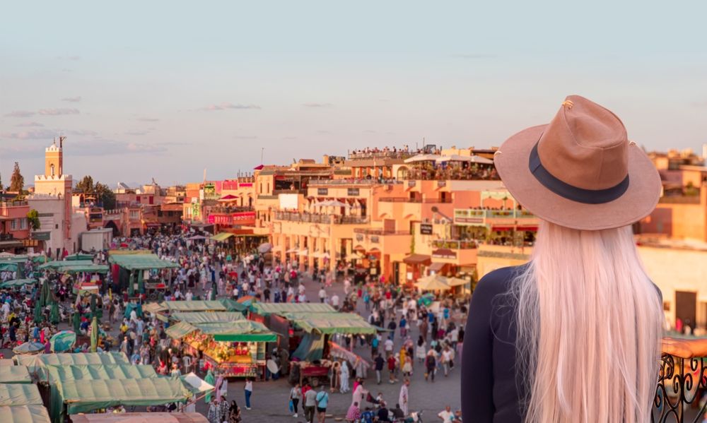 Marrakech : escapade tendance entre amis ! ❤️🛵 (vols inclus)