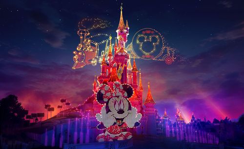 Disneyland Paris prépare un nouveau spectacle pour 2024 (et ça se déroulera dans le ciel !)