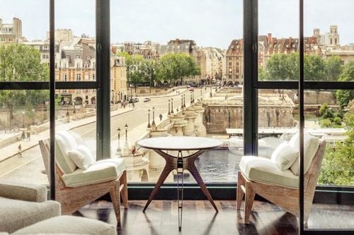 4 of the best hotels in the world are in Paris! Can you guess which ones they are?