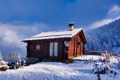 Ces 5 refuges de montagne authentiques sont parfaits pour s'isoler cet hiver !