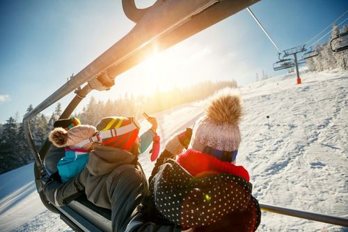 Vous avez entre 18 et 25 ans ? Vous pouvez peut-être partir au ski pour 1€ seulement !