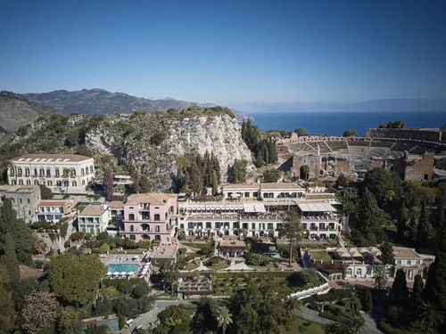 The top 10 best hotels in Italy