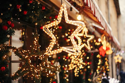 A 2h de la France, ce pays abrite le marché de Noël le plus insolite au monde !
