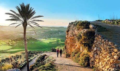 Escapade authentique sur l’île de Gozo, la petite sœur de Malte où l’on prend le temps de visiter et de flâner ! 