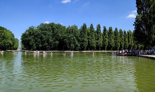 Just 20 minutes from Paris, this park lets you walk on water! (Hurry, the installation will soon be removed)