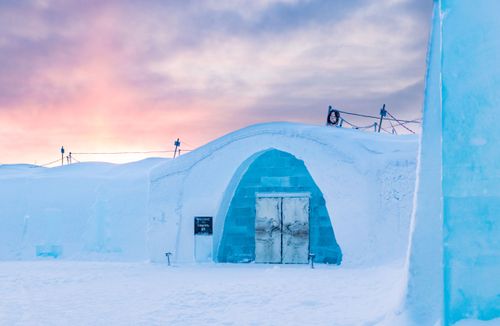 Vous n'avez pas peur du froid ? 4 hôtels de glace à tester pour retrouver la flamme !