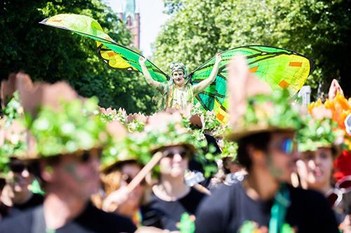 Faire le tour du monde sans quitter l’Europe ? Direction le Carnaval des Cultures de Berlin le 6 juin prochain !