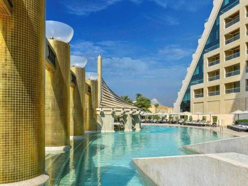 The Raffles Dubai swimming pool