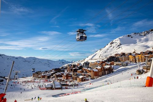 Quoi de mieux que des vacances au ski en "tout compris"  ? Nos 4 meilleurs hôtels en pension complète dans les Alpes