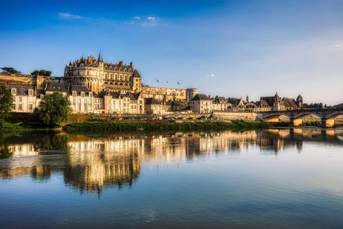 À moins d’1h de Tours, cette ville nous transporte dans une atmosphère royale