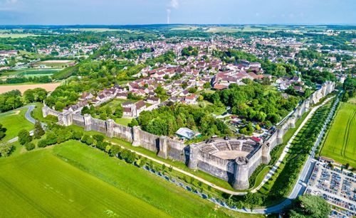 Le plus grand festival médiéval de France fait son retour début juin (et il se trouve à moins de 2h de Paris) !