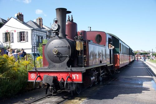 Laissez vous tenter par cette expérience insolite : un voyage à travers le temps avec le train à vapeur de la baie de Somme !