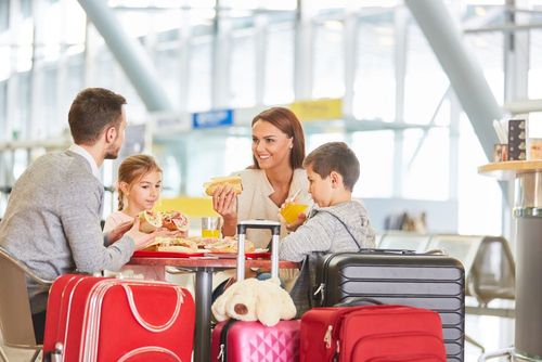 Ces aéroports font partie des meilleurs au monde pour savourer un repas ! Vous les connaissez ? 