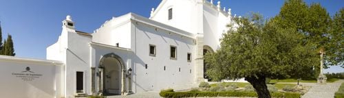 Convento do Espinheiro, un'oasi di pace nel cuore dell'Alentejo
