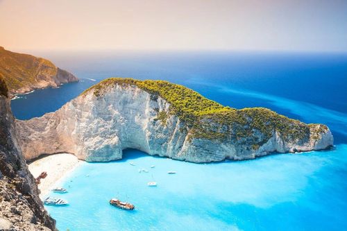 Plutôt îles grecques ou Grèce continentale  pour les vacances ? On vous aide à faire votre choix !