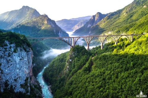 Vues à couper le souffle, cascades et plages de rêve, voici les paysages à voir au moins une fois dans les Balkans !