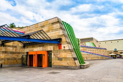 Meisterwerke drinnen und draußen: Die Staatsgalerie Stuttgart