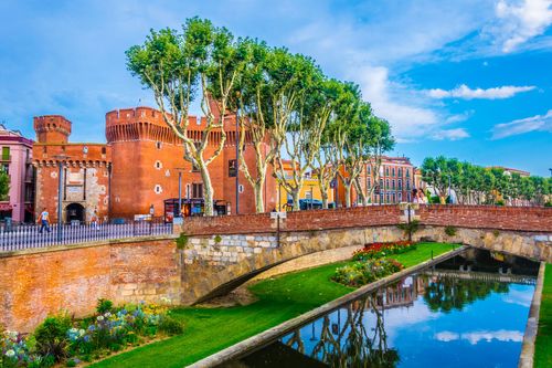 Perpignan: il capoluogo della regione Pyrénées-Orientales