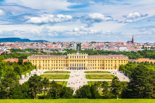 Sumérjase en la vida cotidiana de la familia imperial en el Palacio de Schönbrunn