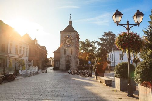 Lierre, la hermana pequeña de Brujas, a tiro de piedra de Amberes