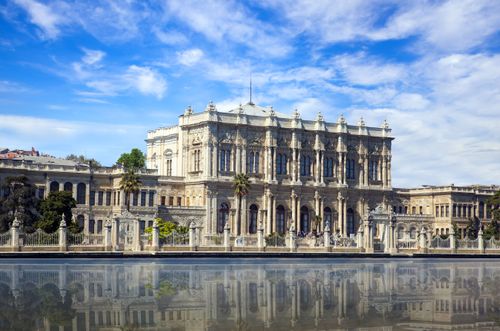 Eintauchen in die osmanische Geschichte im Dolmabahce-Palast